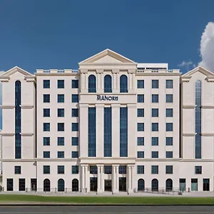 The Manor By Ja, מלון